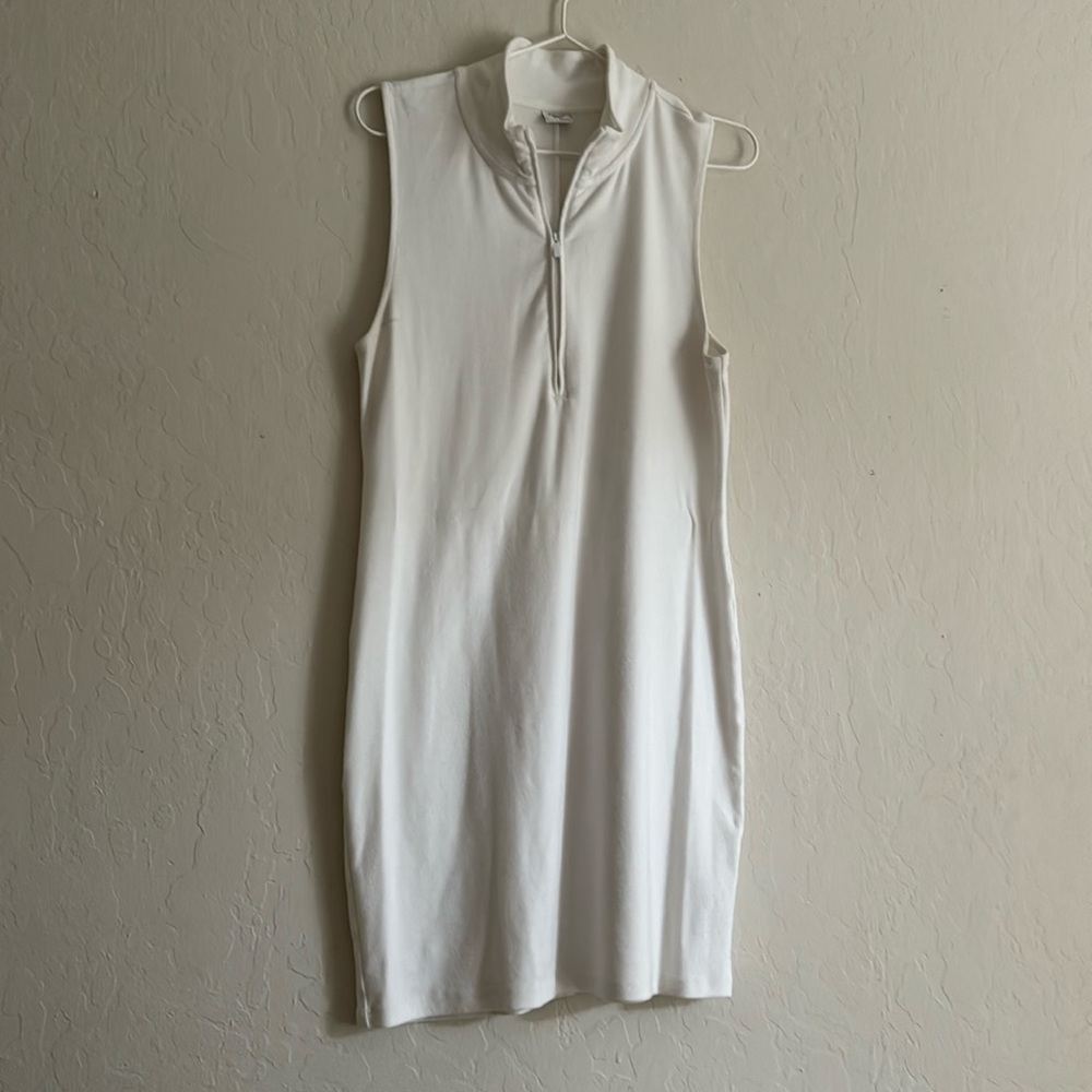 Sunday Best white active cotton zip dress